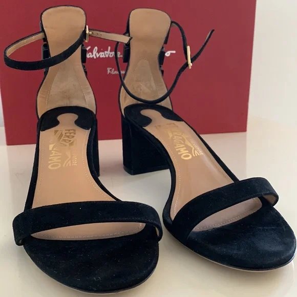 Salvatore Ferragamo sandals - Picture 5 of 6